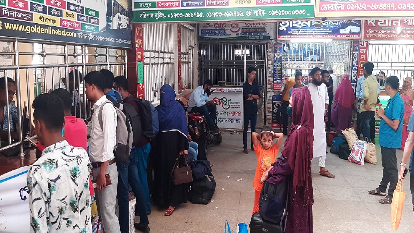 প্রিয়জনের সঙ্গে ঈদের আনন্দ ভাগাভাগি শেষে কর্মস্থলে ফিরছে দক্ষিণাঞ্চলের মানুষ