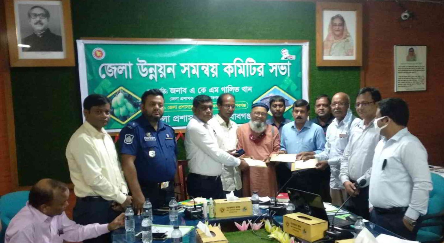 চাঁপাইনবাবগঞ্জের তিন সাংবাদিক পেলেন সাংবাদিক কল্যাণ ট্রাস্টের অনুদান