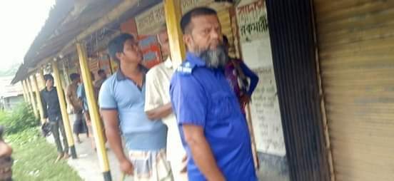 গোমস্তাপুরে এক রাতে ১১টি দোকানে দূর্ধষ ডাকাতি