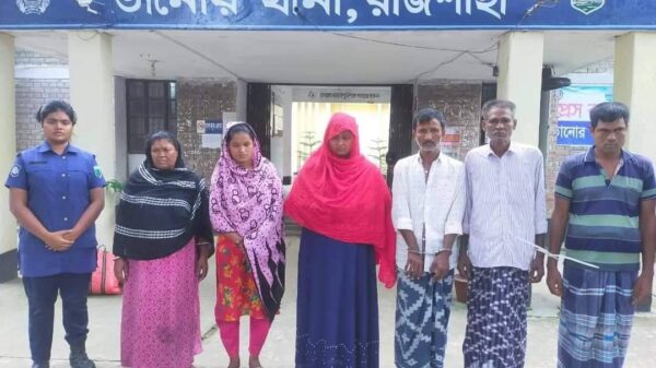 তানোর থানা পুলিশের বিশেষ অভিযানে হেরোইন মদসহ আটক ছয়জন