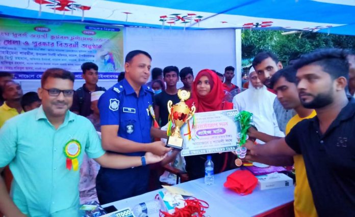 নাচোলে শ্যামলী সংঘ সুবর্ণ জয়ন্তী ফুটবল টুর্নামেন্ট অনুষ্ঠিত