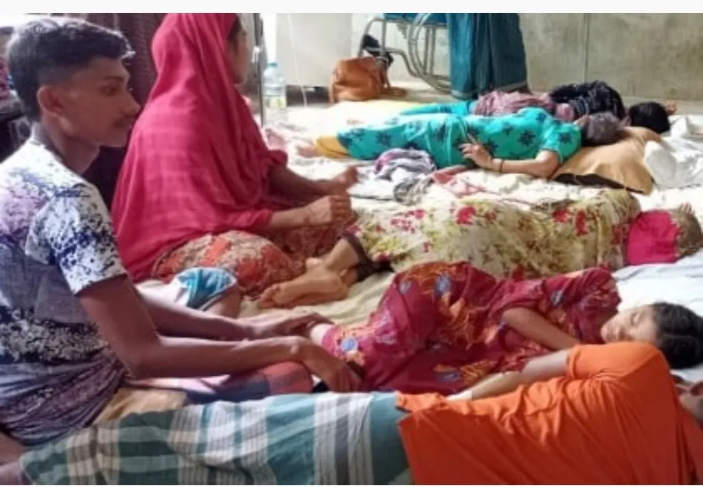গলাচিপায় খাবার খেয়ে অসুস্থ ৬