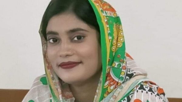 চাঁপাইনবাবগঞ্জ জেলা পরিষদ নির্বাচনে প্রার্থী হচ্ছেন মাহফুজা খাতুন।