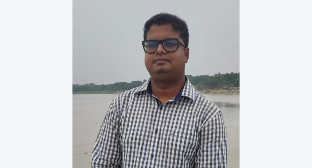 বাগমারায় ভুমি অফিসের সেবাই খুশি সাধারন মানুষ