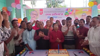 শিবগঞ্জে প্রধানমন্ত্রীর জন্মদিন পালন ডাকবাংলো চত্বরে