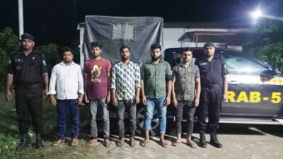 শিবগঞ্জে এনজিও’র পরিচালকসহ আটক-৫