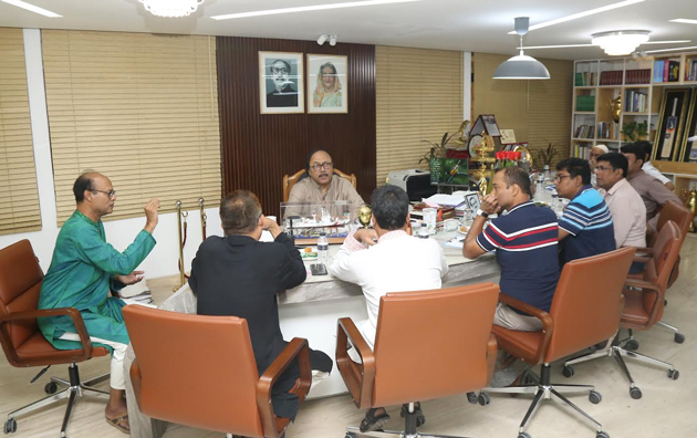 রাজশাহী সিটি কর্পোরেশনের অর্থ ও সংস্থাপন স্থায়ী কমিটির সভা