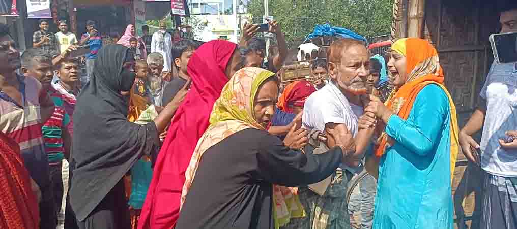 শিবগঞ্জে কনফিডেন্স এনজিও’র পরিচালকের পিতার সাথে গ্রাহকদের ধস্তাধস্তি
