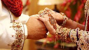 চাঁপাইনবাবগঞ্জে বাল্য বিয়ে করায় বরকে জরিমানা