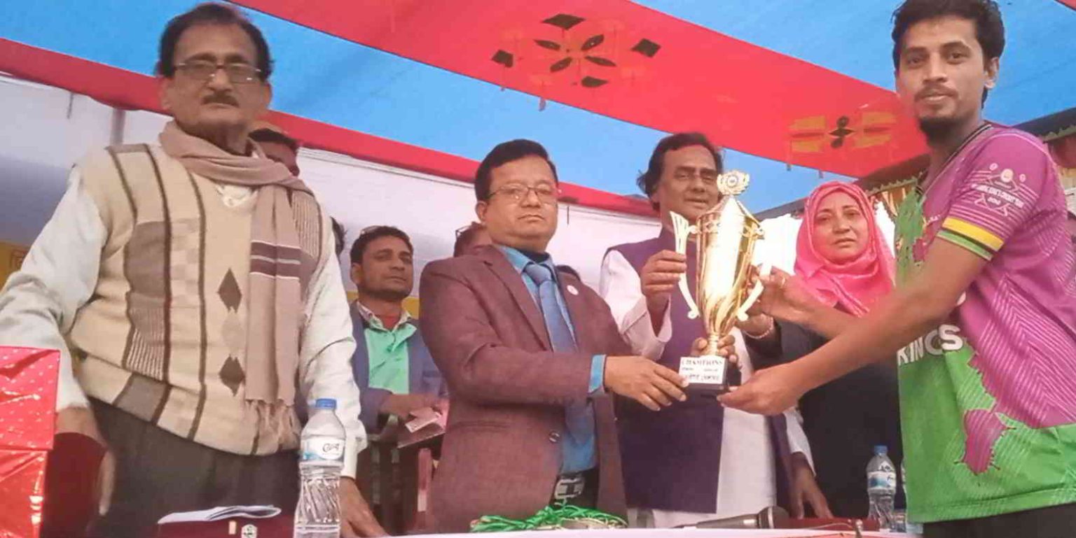 চাঁপাইনবাবগঞ্জে টি-টেন ক্রিকেটের ফাইনাল