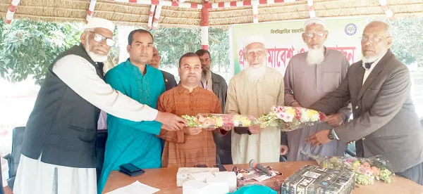 শিবগঞ্জে প্রবীণ সমাবেশ