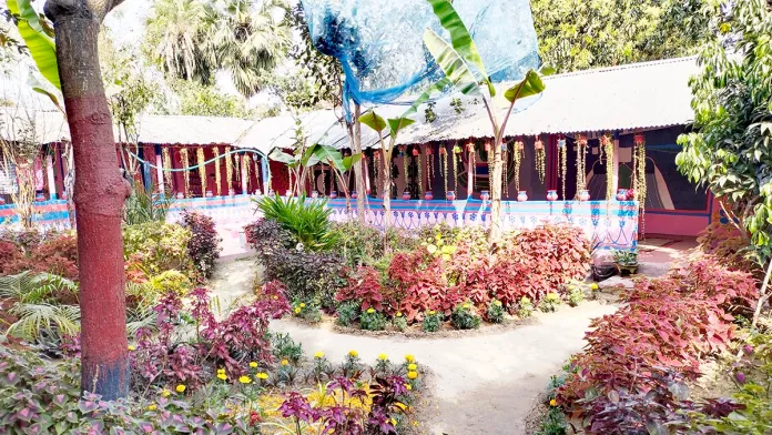 সাহিদা খাতুনের শৈল্পিক ‘স্বপ্নের বাড়ি’