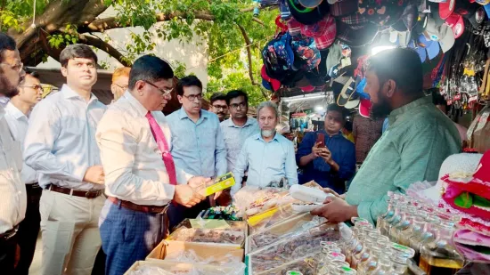 রমজানের বাজার মনিটরিংয়ে জেলা প্রশাসক গালিভ খাঁন