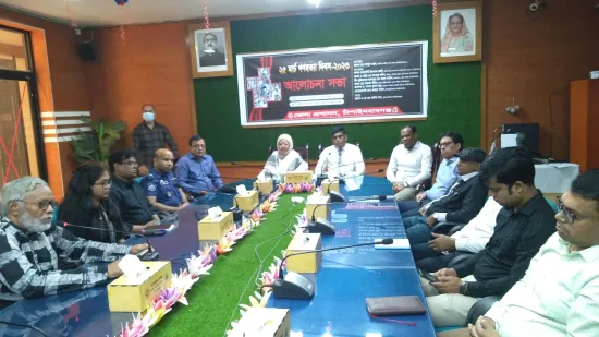 অপারেশন সার্চলাইটের নামে নিরীহ মানুষ হত্যা করা হয়েছিল চাঁপাইনবাবগঞ্জে গণহত্যা দিবসের আলোচনায় বক্তারা