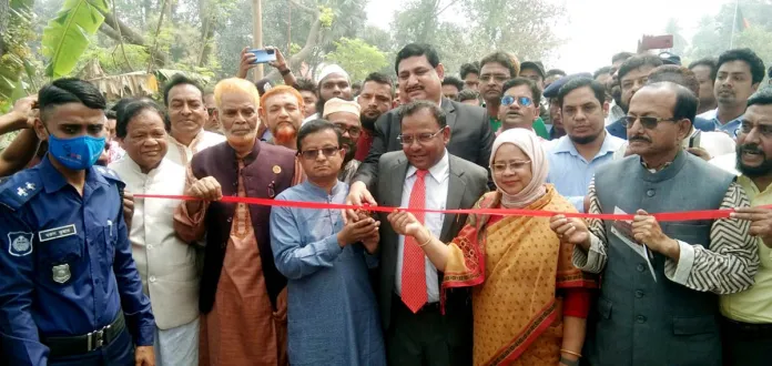 চালু হলো সোনামসজিদ ইমিগ্রেশন, তিন বছর পর দুর্ভোগ লাঘব ভারতগামী যাত্রীদের