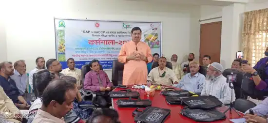 চাঁপাইনবাবগঞ্জের রহনপুরে আমবিষয়ক দিনব্যাপী কর্মশালা