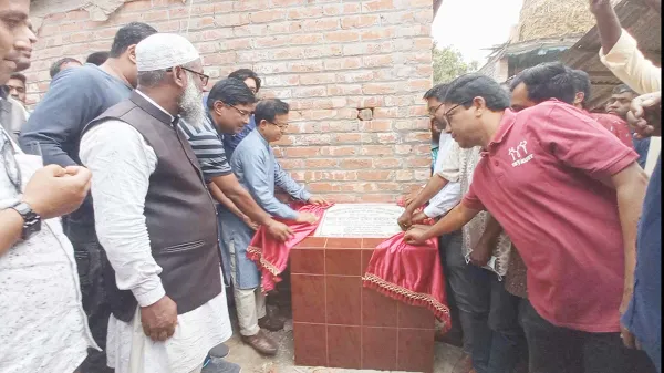 শিবগঞ্জে নতুন সড়ক উন্নয়ন কাজের উদ্বোধন