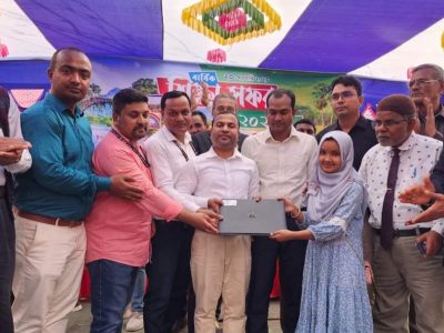 শিবগঞ্জে ফ্রিডম স্কুল এন্ড কলেজের শিক্ষাসফর, স্টেজ মাতালেন সরকারি কর্মকর্তারা