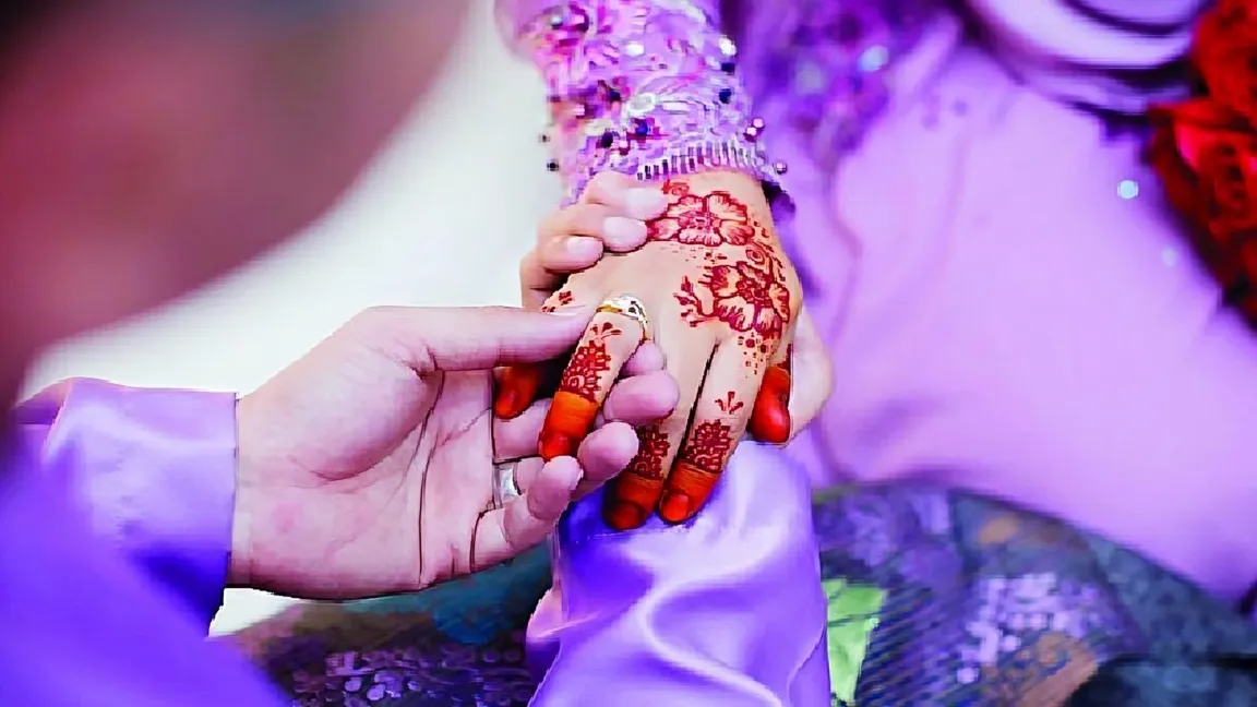 ইসলামিক রীতিতে যে ১৪ নারীকে বিয়ে করা হারাম