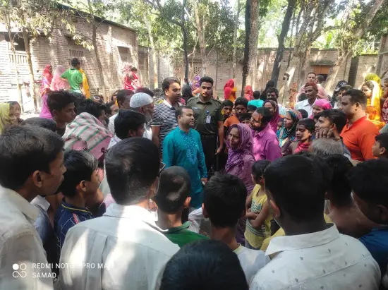 শিবগঞ্জে ভিক্ষুকের শেষ সম্বল ঘরও পুড়ে ছাই