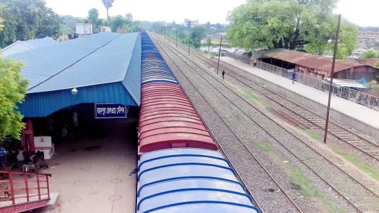 পবিত্র ঈদুল ফিতর উপলক্ষে রহনপুর রেলবন্দর ৬ দিন বন্ধ