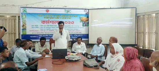 মহারাজপুরে আম উৎপাদন ও রপ্তানি বিষয়ে কর্মশালা