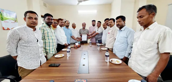 ঝিলিমের ৯টি ওয়ার্ডে সাবমার্সেবল পাম্প দিল জেলা চাউল কল মালিক গ্রুপ