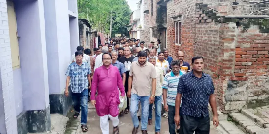 নৌকার উন্নয়নের কথা বলতে দুটি ওয়ার্ডে গণসংযোগ ডা. রাব্বানীর