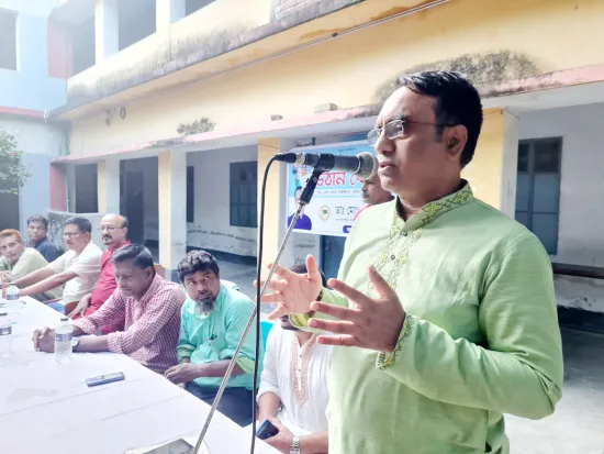 চাঁপাইনবাবগঞ্জ পৌরসভার ১৪নং ওয়ার্ডে ডা. রাব্বানীর উঠান বৈঠক