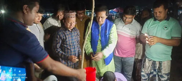 শিবগঞ্জের বিনোদপুরে বৃক্ষরোপণ