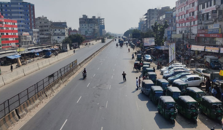 প্রধান দুই রাজনৈতিক দলের পাল্টাপাল্টি সমাবেশের কারনে রাজধানীতে পরিবহন সংকট, ভোগান্তি