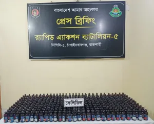 র‌্যাবের অভিযানে শিবগঞ্জে ফেনসিডিলসহ গ্রেপ্তার ৩