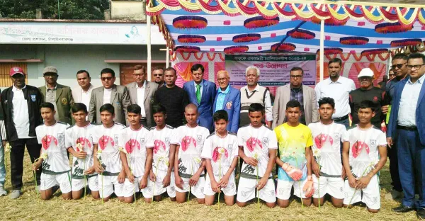 চাঁপাইনবাবগঞ্জে বাফুফের খেলার উদ্বোধন