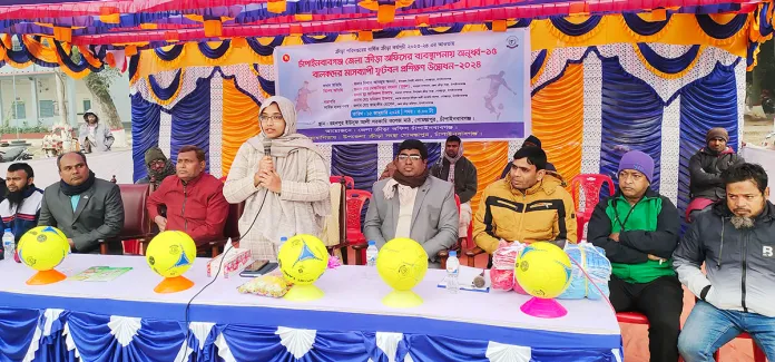 রহনপুরে অনূর্ধ্ব-১৫ বালকদের মাসব্যাপী ফুটবল প্রশিক্ষণ শুরু