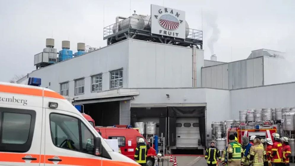 জার্মানিতে কারখানার বিষাক্ত ধোঁয়া, অসুস্থ ২৫