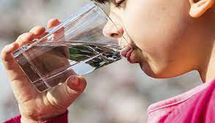 শীতেও বারবার পানি পিপাসা লাগে কেন?