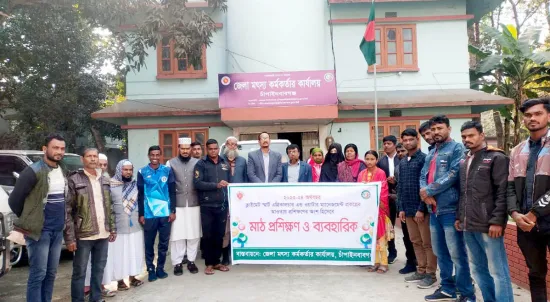 স্মার্ট মৎস্যচাষি গড়ছে জেলা মৎস্য বিভাগ