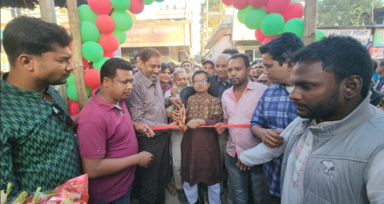 শিবগঞ্জে আওয়ামী লীগ কার্যালয় ও বঙ্গবন্ধু মঞ্চ উদ্বোধন