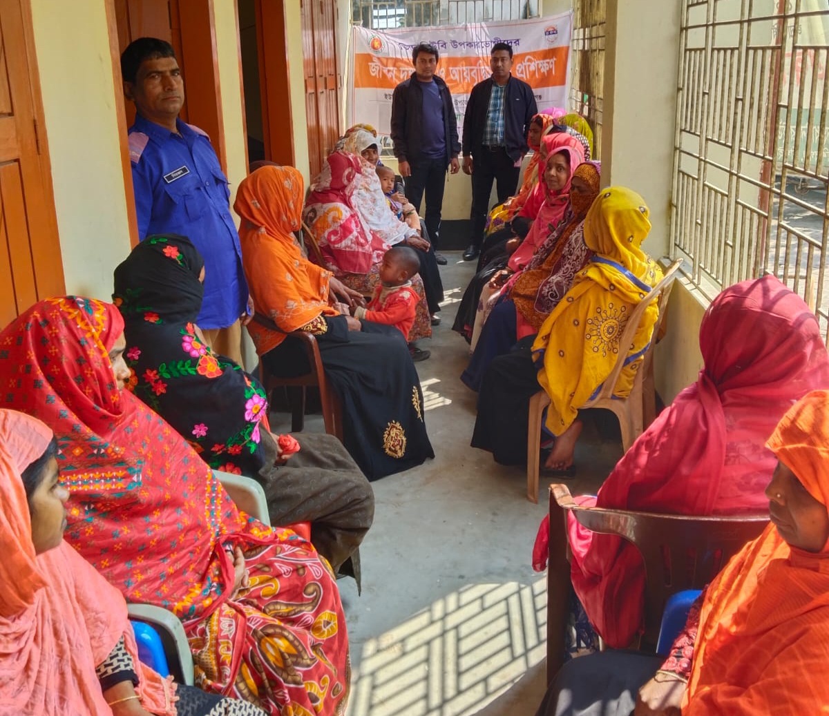 শিবগঞ্জ ১৪ নং ধাইনগর ইউনিয়ন পরিষদে VWB পালিত হয়