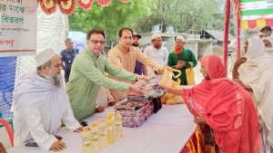 এরফান গ্রুপের ঈদ উপহার ও খাদ্যসামগ্রী বিতরণ