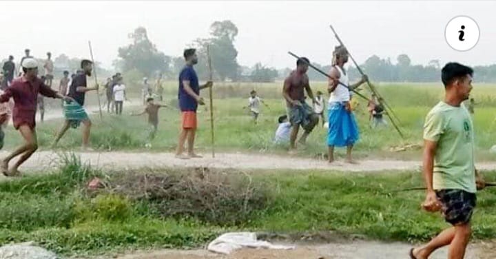 শিবগঞ্জে দুই গ্রুপের মধ্যে সংঘর্ষ, আহত ১৫