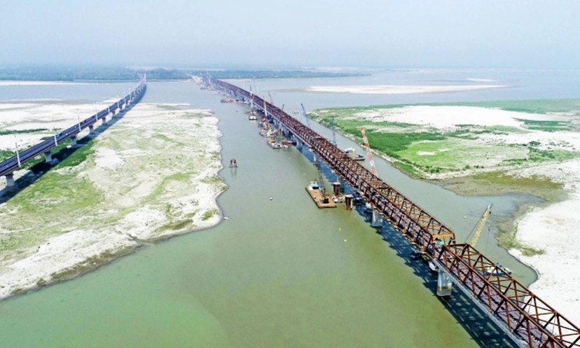 যমুনার বুকে সম্পূর্ণ দৃশ্যমান বঙ্গবন্ধু শেখ মুজিব রেলওয়ে সেতু