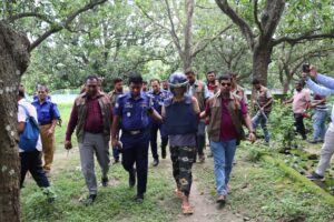 আরো ৪ জন গ্রেপ্তার ২৯ ককটেল উদ্ধার