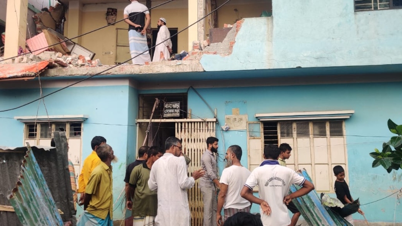 সিদ্ধিরগঞ্জে বাসাবাড়িতে গ্যাসের বিস্ফোরণ : দগ্ধ ১