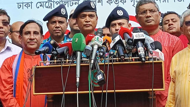 দুর্গাপূজা ঘিরে ঢাকায় কোনো থ্রেট নেই, বললেন ডিএমপি কমিশনার