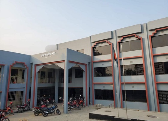 রহনপুর পৌরসভার ২৩ অস্থায়ী কর্মচারীকে পুনর্বহাল
