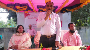 আদিবাসী থাকব তবে পিছিয়ে থাকব না : কমিউনিটি সংলাপে দেবেন্দ্র নাথ উরাঁও