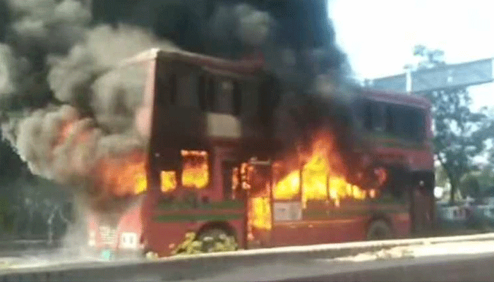 রাজধানীতে বিআরটিসি বাসে আগুন