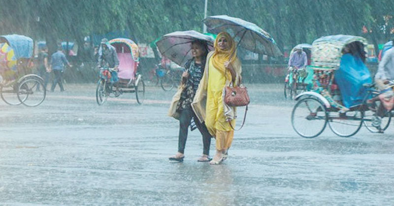 সাগরে সুস্পষ্ট লঘুচাপ, সারাদেশে ভারী বৃষ্টির সম্ভাবনা