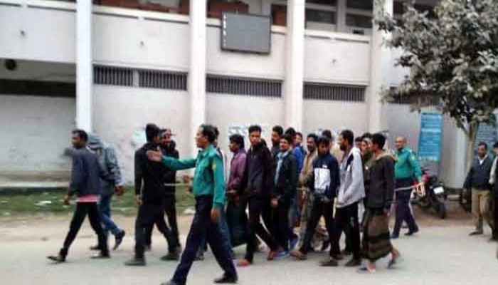 মহানগরীতে পুলিশের অভিযানে গ্রেপ্তার ২৩